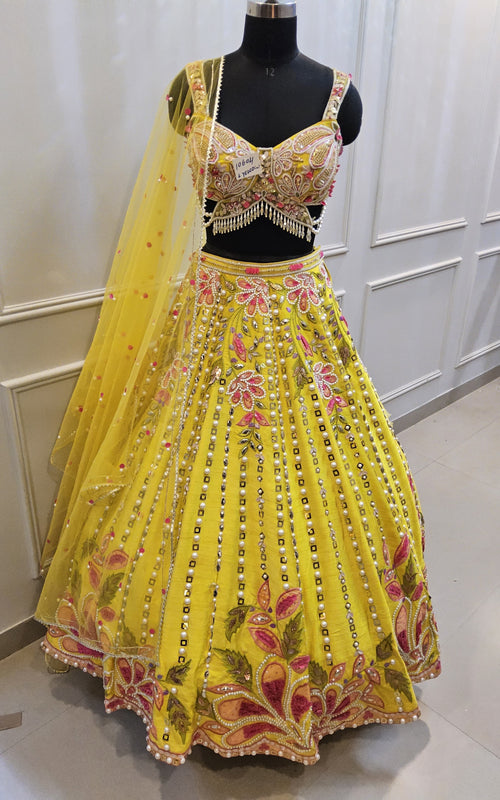 Yellow lengha