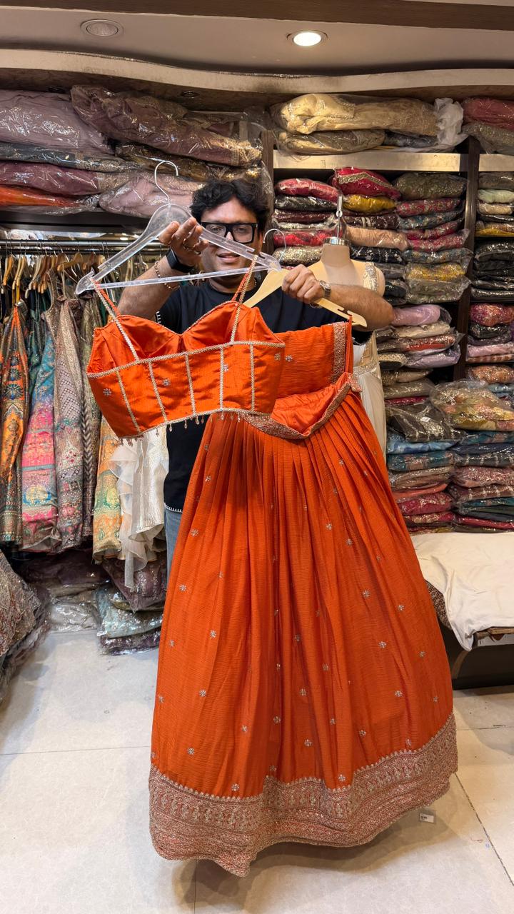 Chinon Lehenga