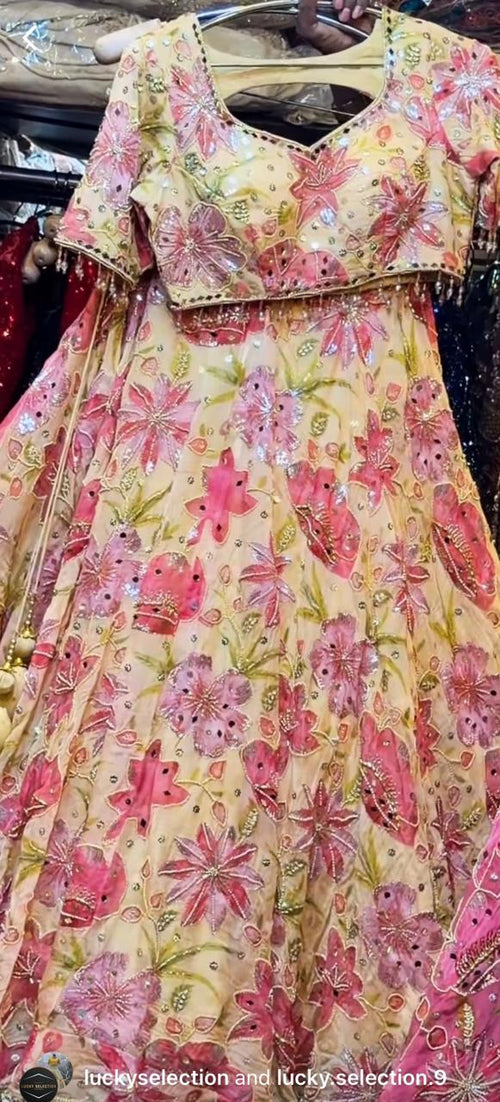 MM LEHENGA