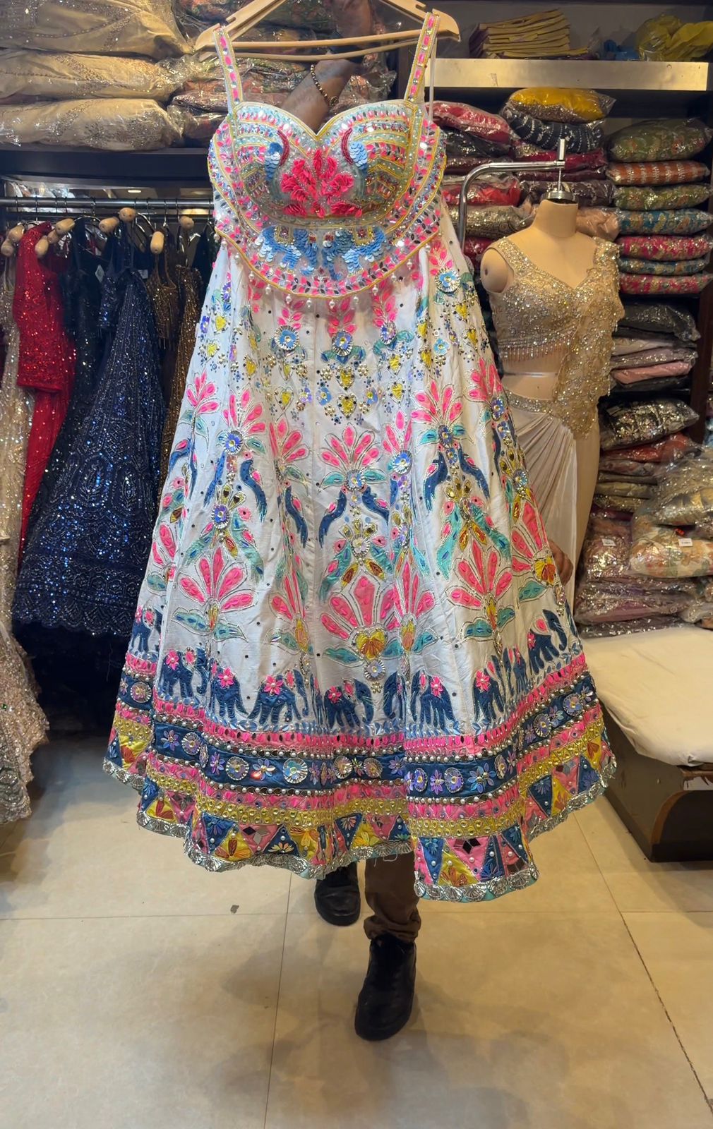 PAPA LEHENGA